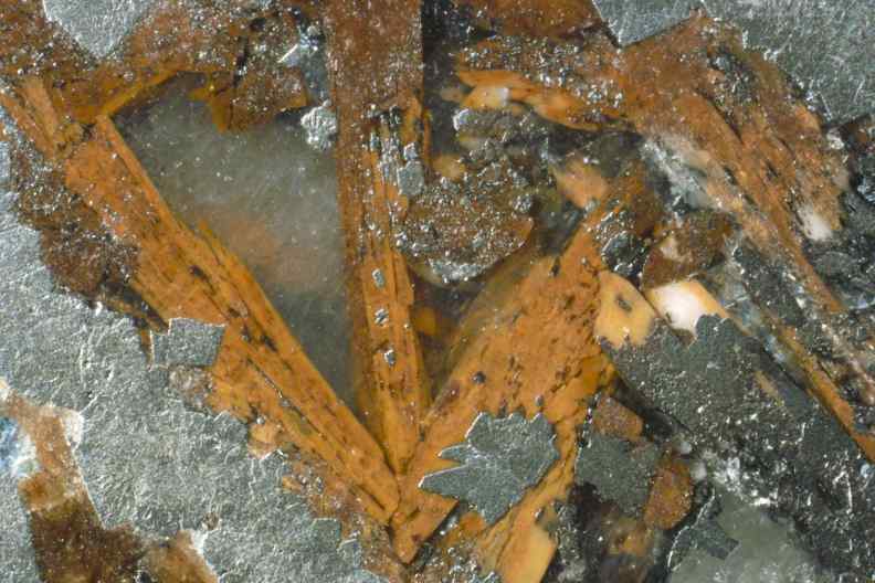 Pseudomorphose von Mn-Calcit nach Manganit