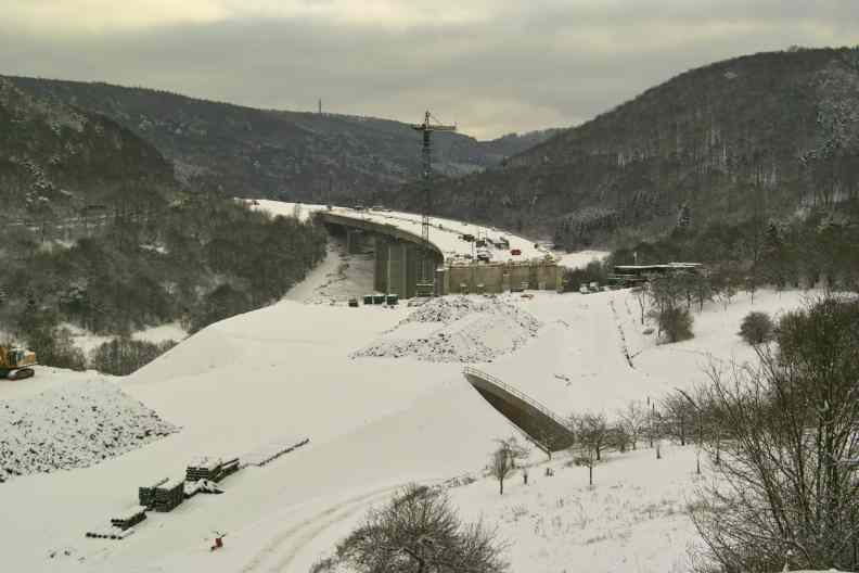 Baustelle im Winter