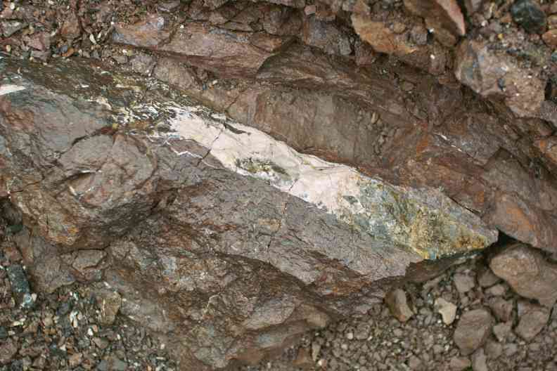 mineralisierter Gang auf der untersten Sohle 2008