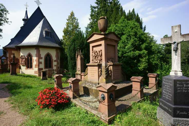 Grabsteine Laurentius-Friedhof